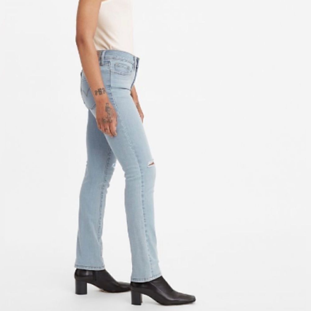 Nwt LEVI’S 314 SHAPING STRAIGHT WOMEN'S JEANS 6 long + 8 long